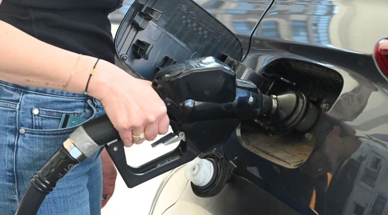 22 Indian Ships Stranded : ​ ఆయిల్​ కష్టాల్లో భారత్​ Andhra Prabha News