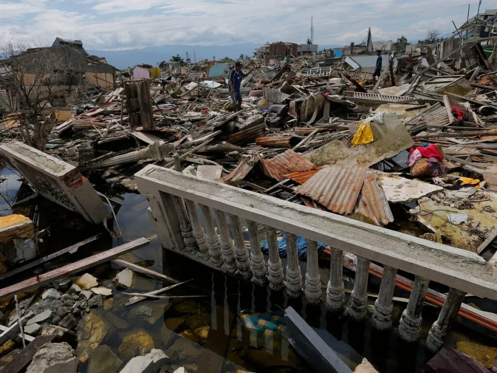 7.4 Earthquake Indonesia 