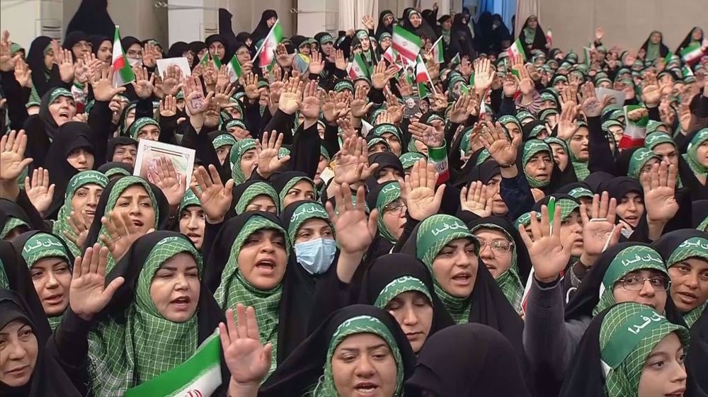 1 Lakh Iran Human Shield