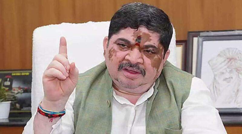 ponnam prabhakar|ప్రేరేపిత స‌మ్మెల‌కు వెళ్లొద్దు