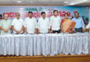 జనాభా వ్యాఖ్యలపై రాజకీయ దుమారం