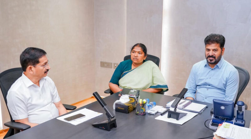 పంచాయతీరాజ్, గ్రామీణాభివృద్ధి శాఖలపై సీఎం రేవంత్ రెడ్డి సమీక్ష