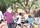 చిన్నారుల చిరునవ్వుల కోసం సైకిళ్ల పంపిణీ