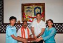 అమ్మవారికి బంగారు గాజులు