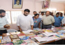 పుస్తక పఠనంతోనే విజ్ఞానం పెంపొందుతుంది