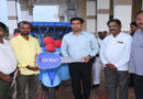 సీఎం హామీ.. కలెక్టర్ చేతుల మీదుగా ఈ-ఆటో పంపిణీ