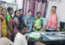డిఆర్ డి ఏపిడిని సన్మానించిన వివో ఏలు..
