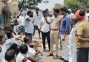 ధాన్యం కొనుగోలులో జాప్యంపై రైతుల రాస్తారోకో