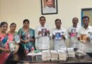 గ్రంథాలయాలకు అంబేద్కర్ పుస్తకాల విరాళం