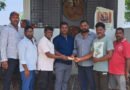 ఆలయ నిర్మాణానికి పూర్వ విద్యార్థుల విరాళం