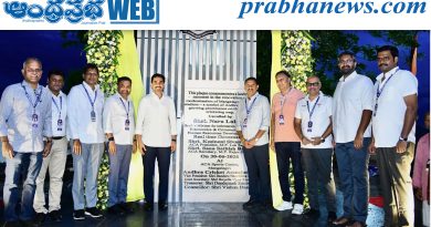 ఏపీఎల్ ఫైనల్‌కు శ్రీకారం చుట్టిన నారా లోకేష్