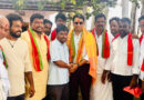 యువ నటుడు రాథోడ్ పురుషోత్తంకు గ్రామంలో ఘన సత్కారం